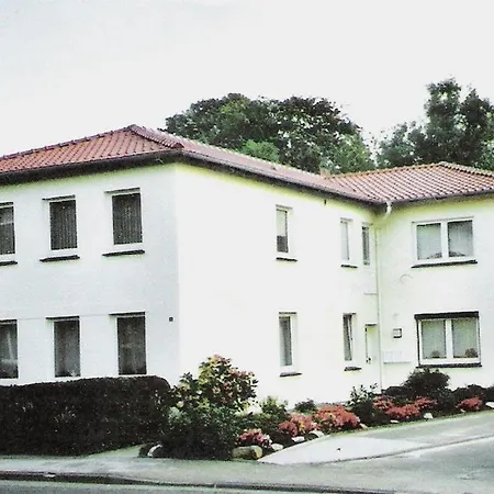 Marken Apartment *